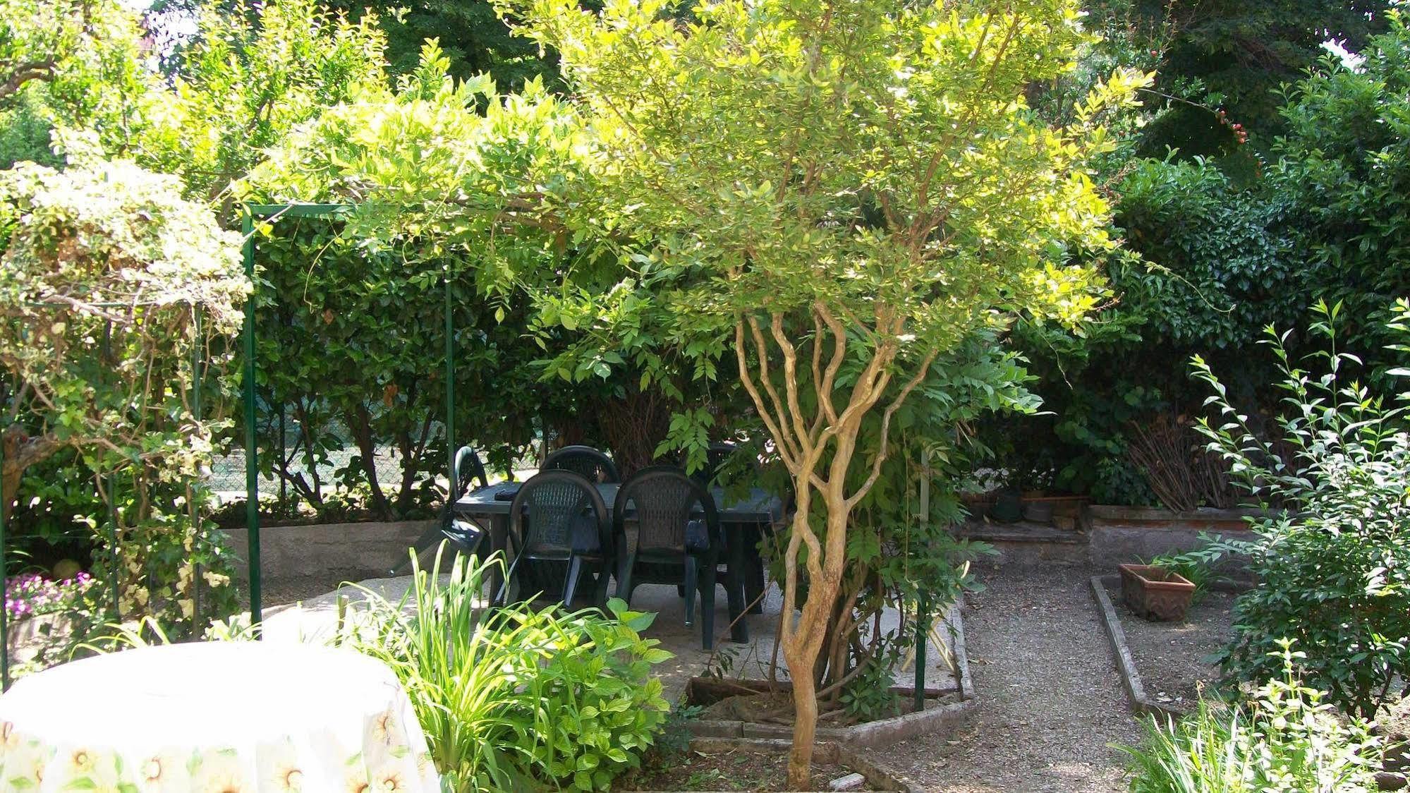 Il Giardino Nel Parco R&B Hotel Bologna Bagian luar foto